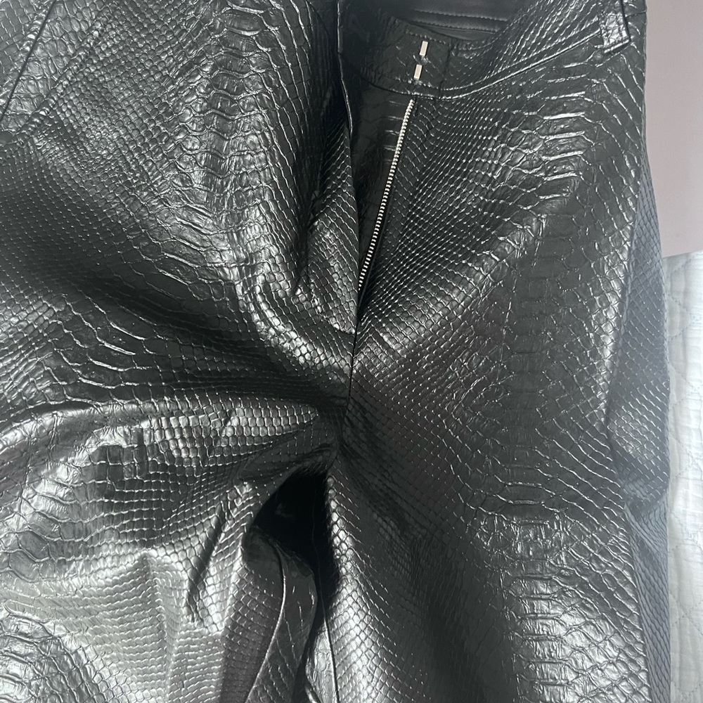 Babaton Textured Black Jacket - image 5